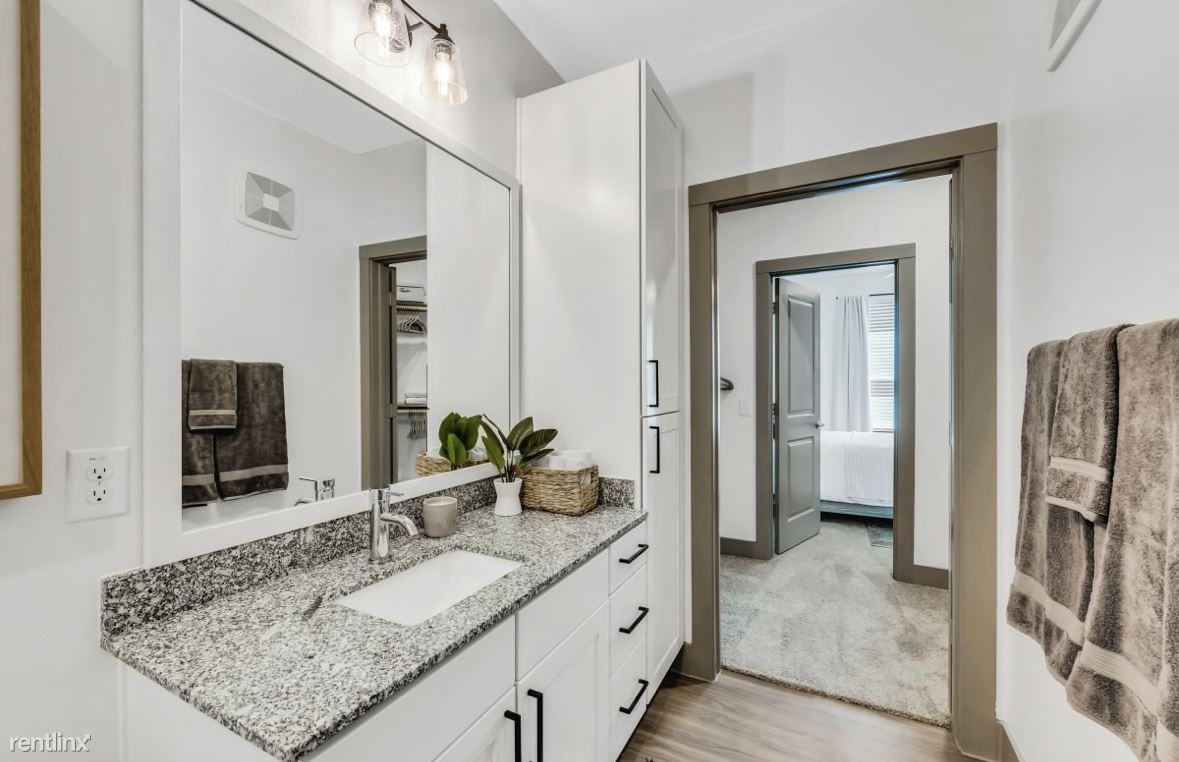 1395 Us-183 - Photo 3 of 6