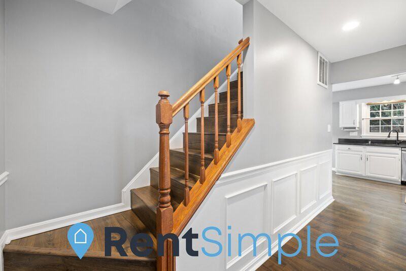 3920 Bokel Dr - Photo 7 of 47