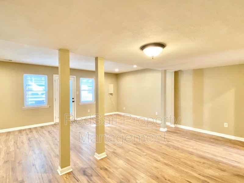 3145 Reese Dr - Photo 7 of 20