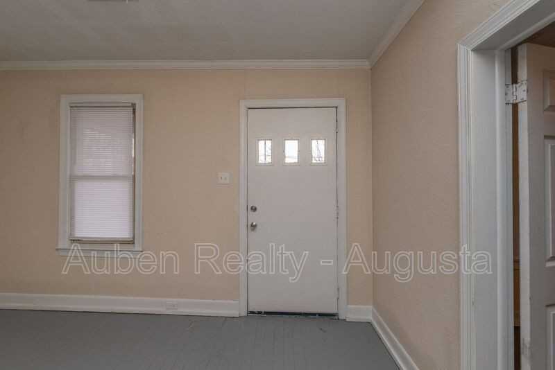 151 Curry St - Photo 6 of 32