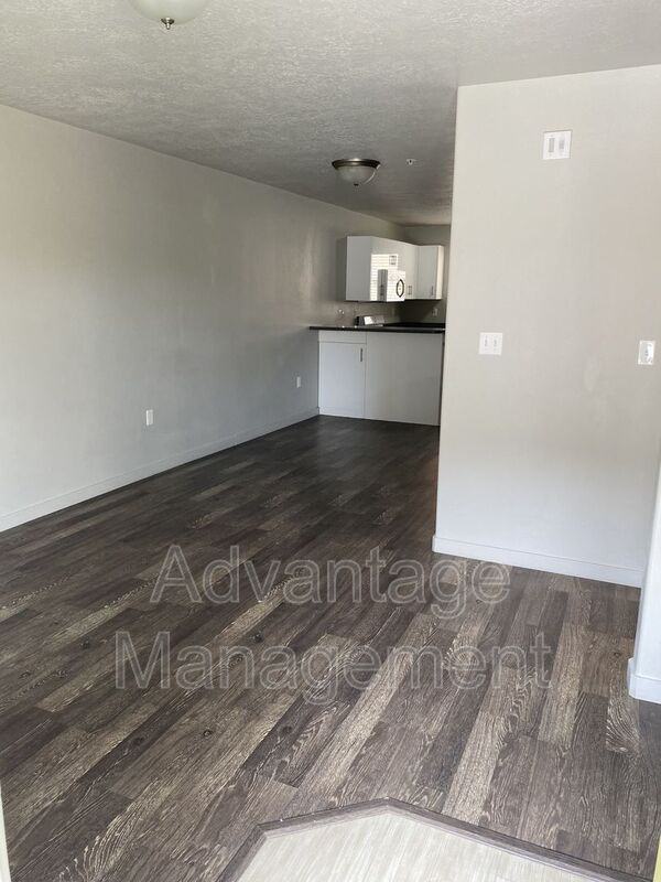 1080 Wn #104 - Photo 2 of 14