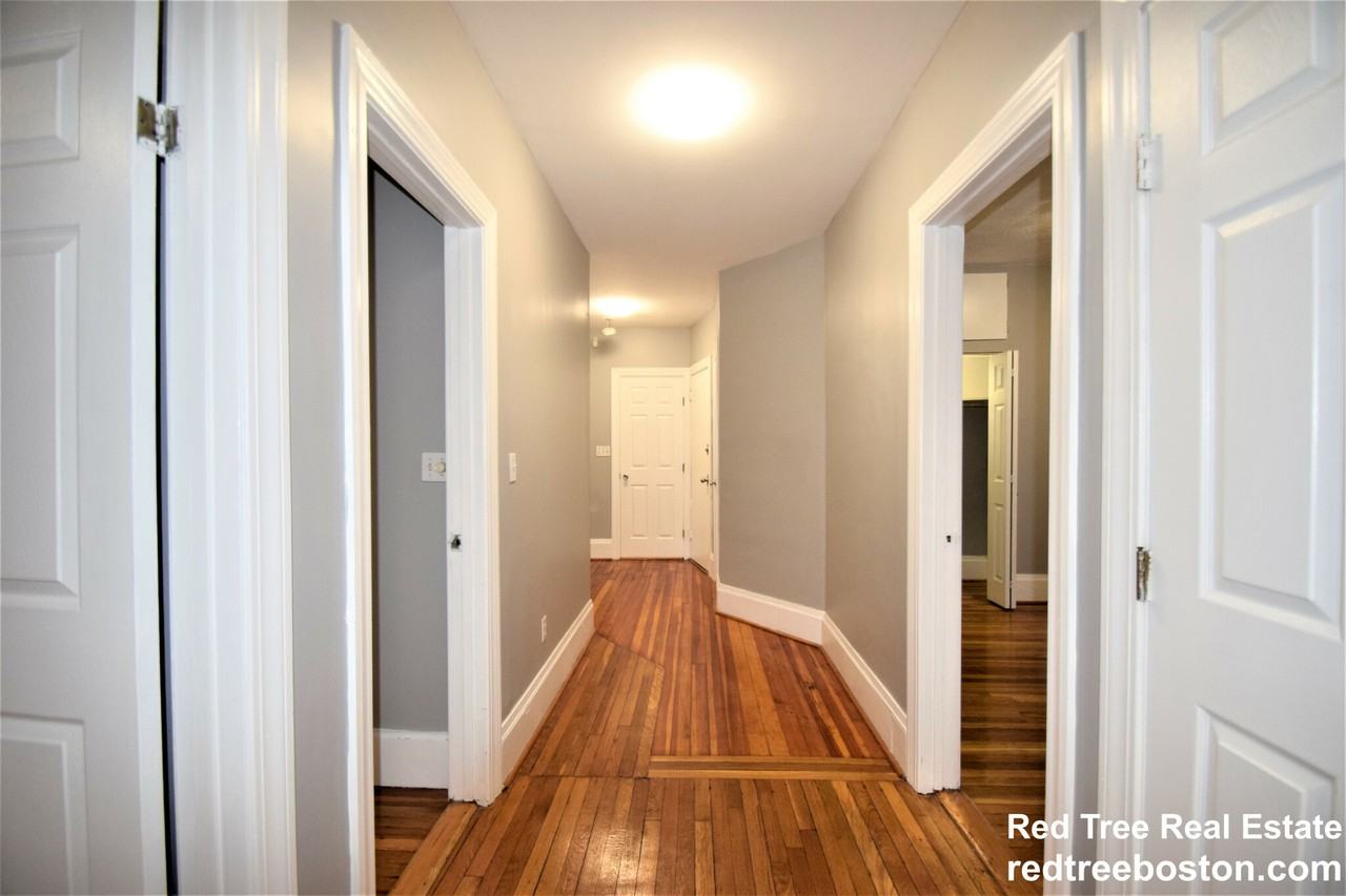 83 Glenville Ave #2 - Photo 7 of 19