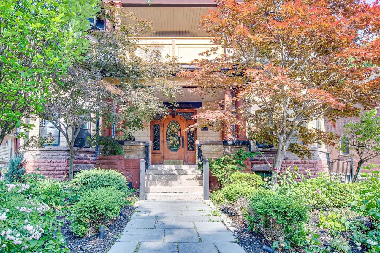 469 Palmerston Blvd, Toronto, ON M6G 2N9 Apartments 469 Palmerston