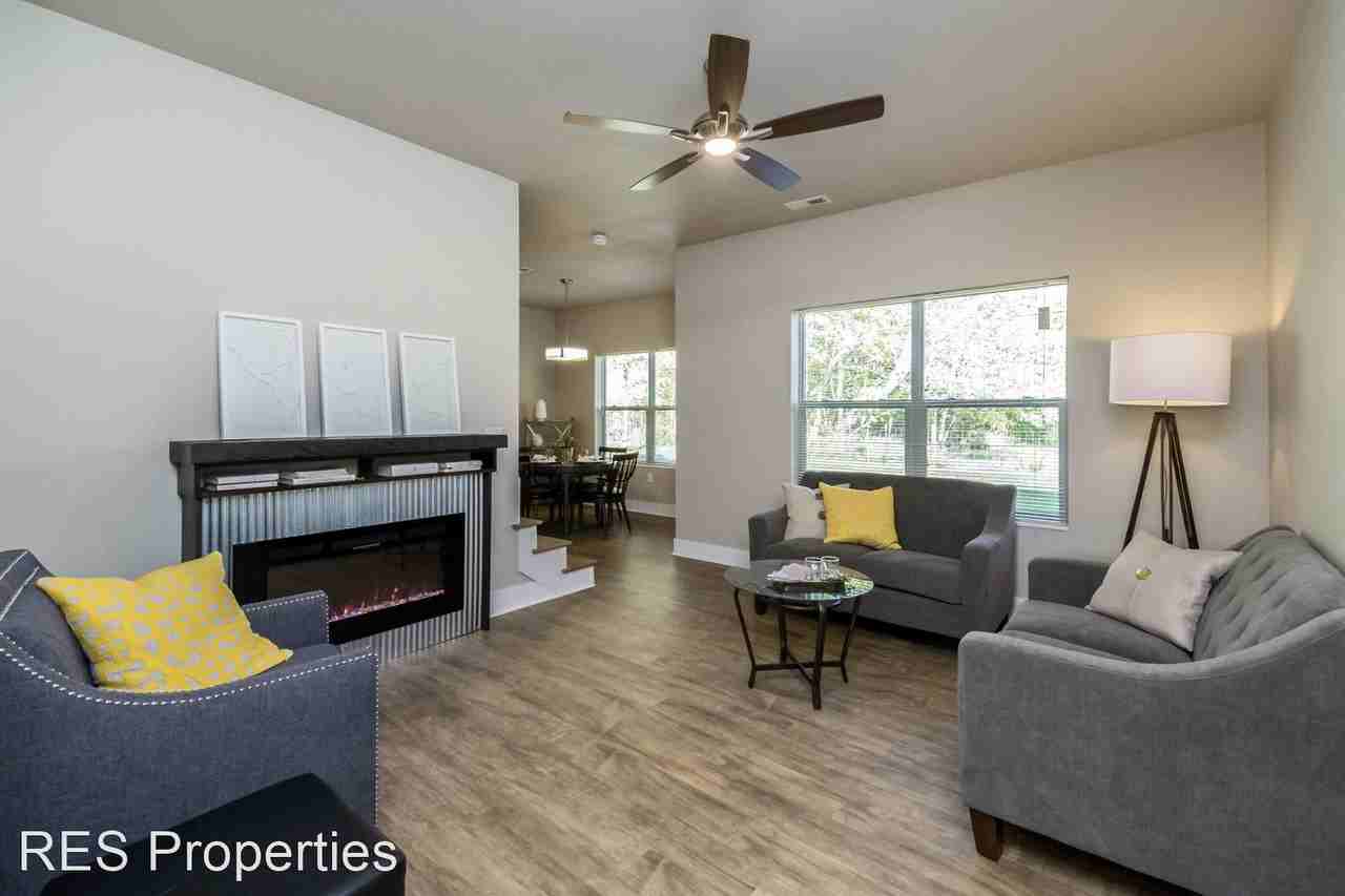 2603-2617 Bobcat Drive - Photo 3 of 27