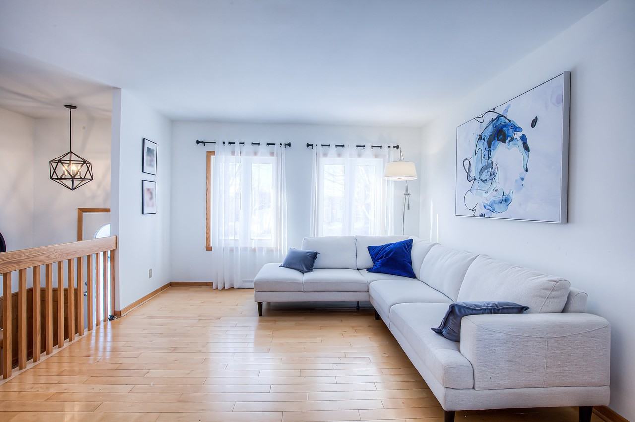 3870 Rue Beethoven - Photo 2 of 28