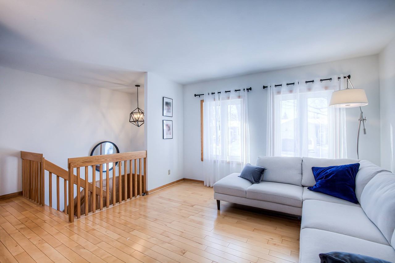 3870 Rue Beethoven - Photo 3 of 28