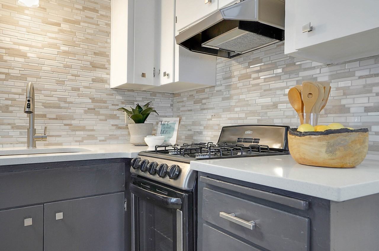 2333 Lee St Se #2333 - Photo 4 of 33