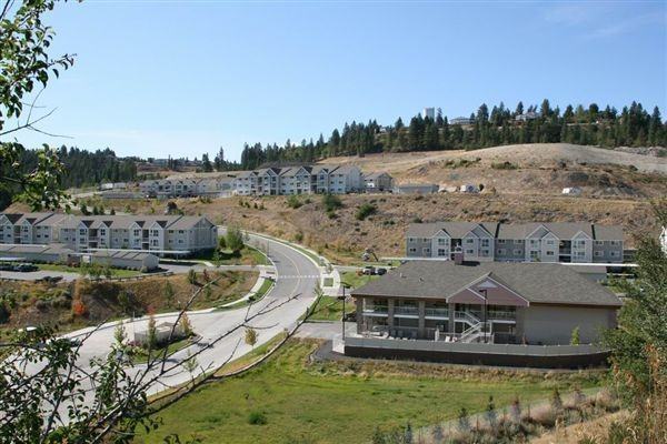 Canyon Bluffs - Photo 3 of 10