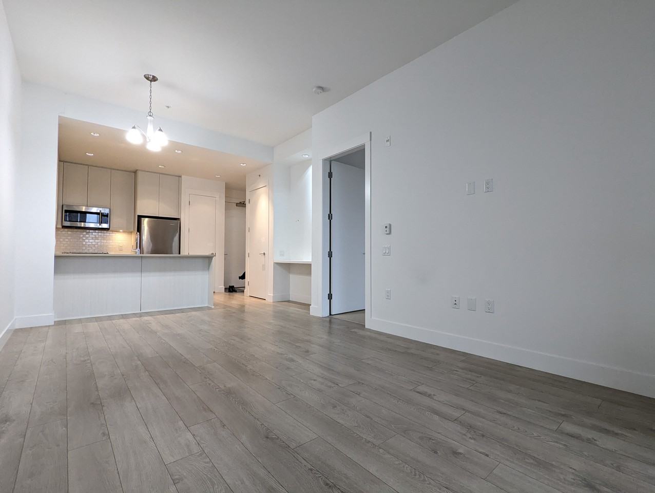 2307 Ranger Lane - Photo 4 of 20