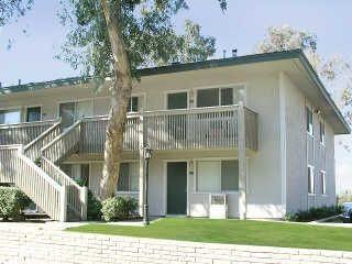 463 Wooster Ave - Photo 2 of 10