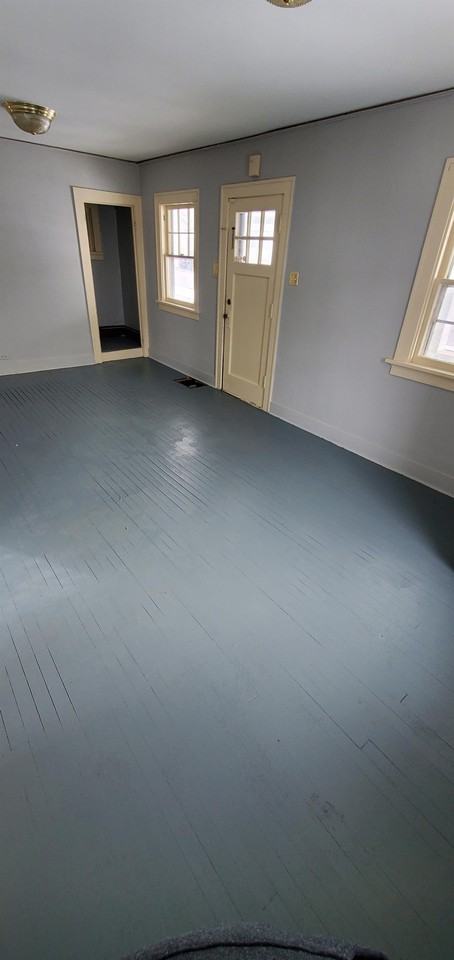 947 Center Point Rd Ne #1 - Photo 6 of 29