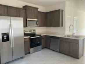 911 Capitol Pkwy #1 - Photo 3 of 13