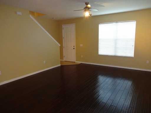 12636 Carlby Cir - Photo 3 of 18