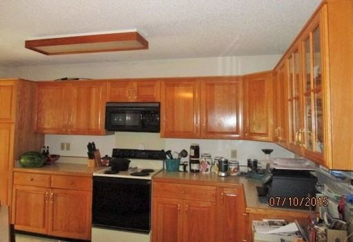 106 Doris Dr - Photo 2 of 8