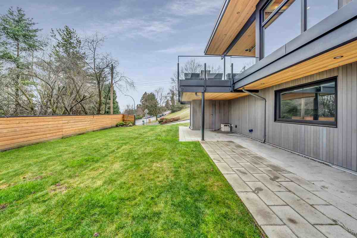 510 Kennard Avenue #2 - Photo 2 of 15