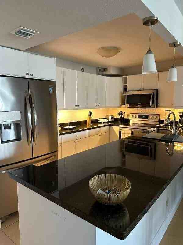 1900 S Ocean Blvd #14H - Photo 3 of 8