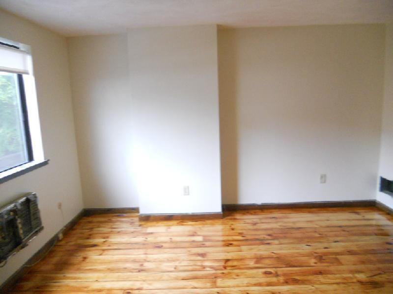 2 Islington Ter #2 - Photo 5 of 13