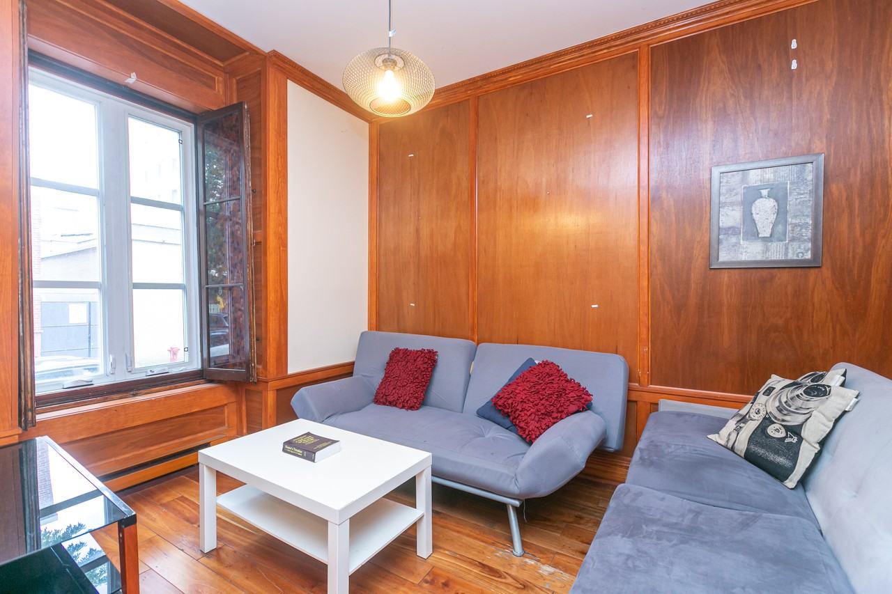 3432 Coloniale - Photo 2 of 34