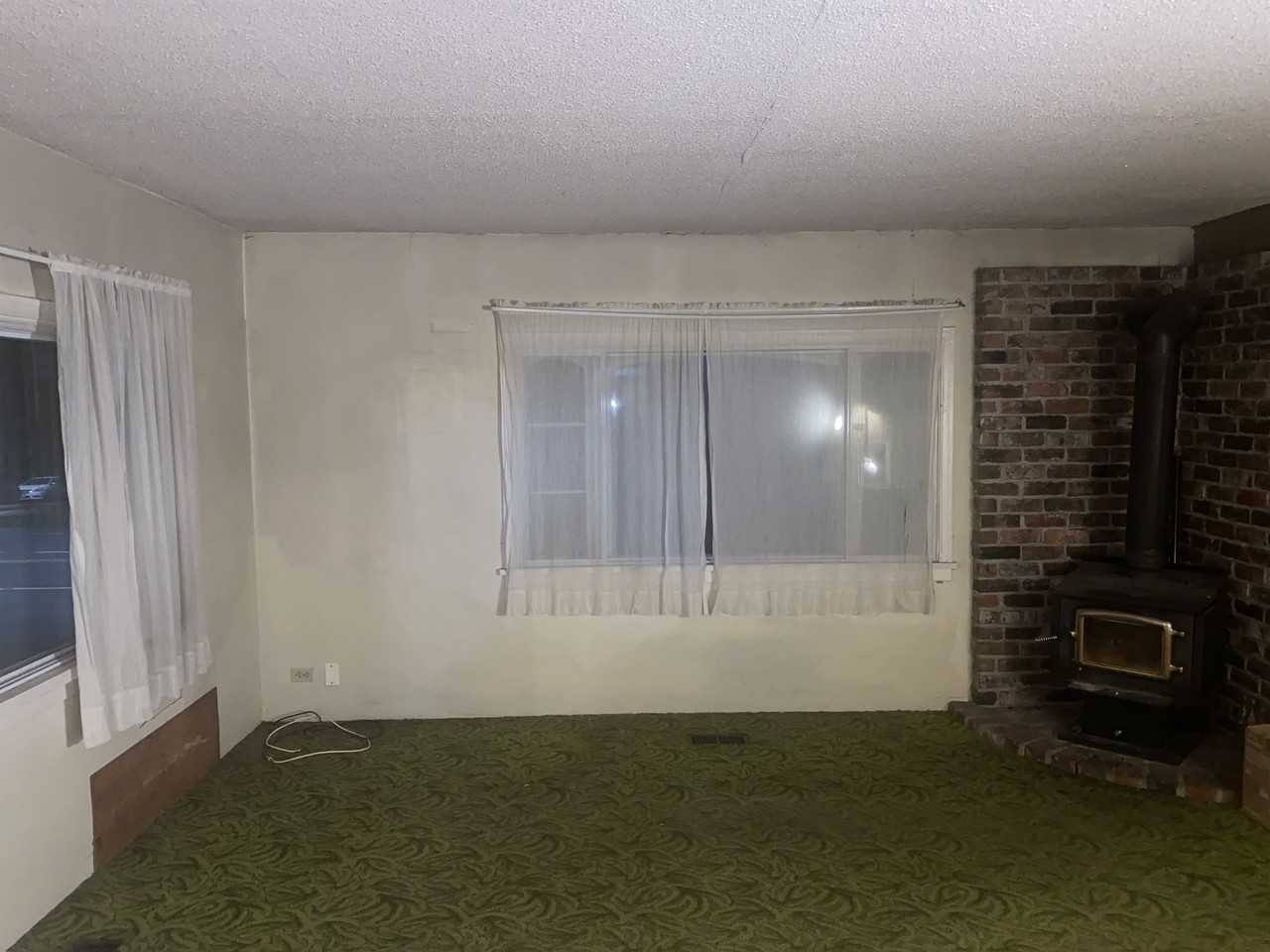 7145 148 Street - Photo 3 of 13