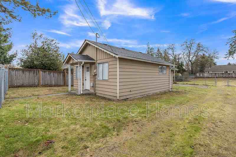 8810 Rose Rd Sw - Photo 2 of 21