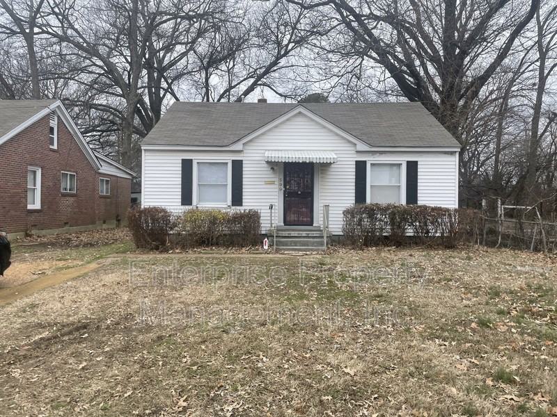 599 Houston St - Photo 2 of 24