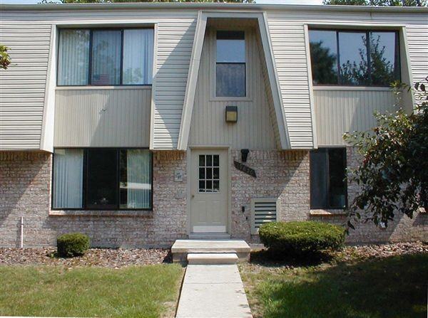 Country Manor of Grosse Ile Apartments 19660 Meridian Rd, Wyandotte