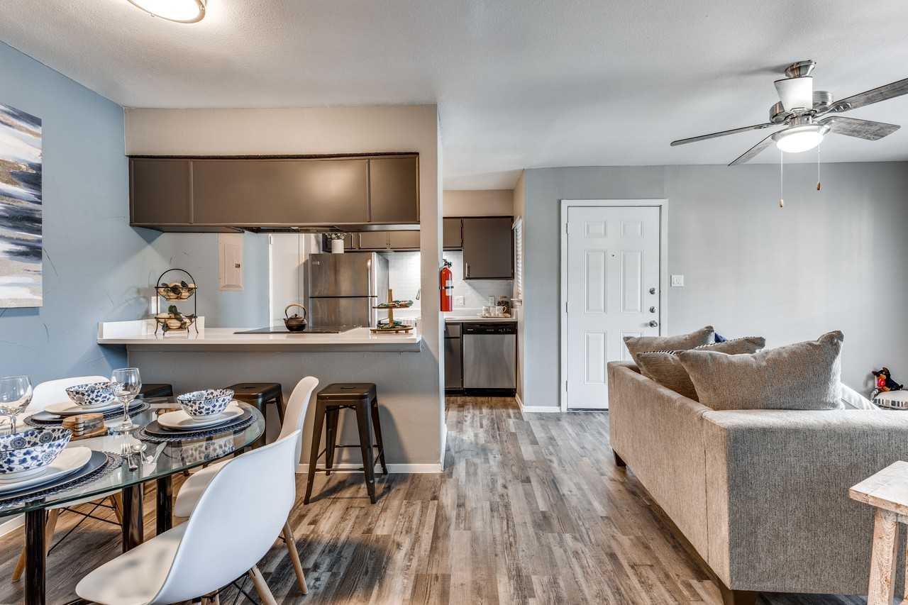 z-030123-Ariva - Photo 4 of 15