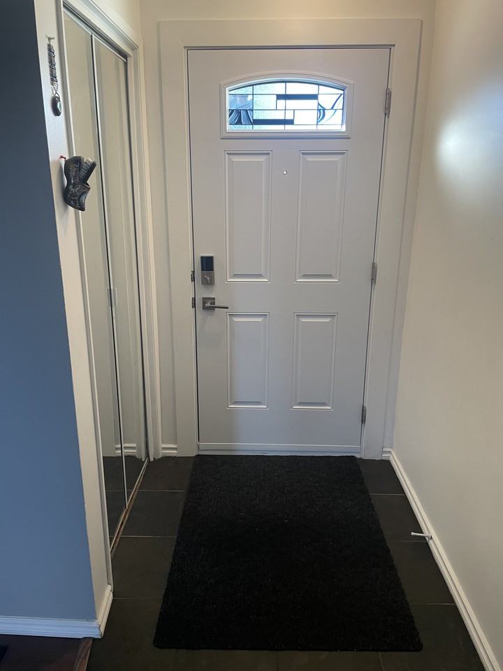 59 Woodglen Close Southwest - Photo 2 of 36