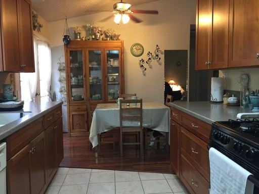 15688 Patricia St - Photo 3 of 12