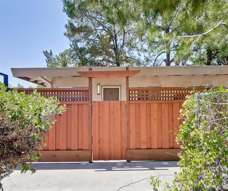 924 Mangrove Ave - Photo 6 of 10