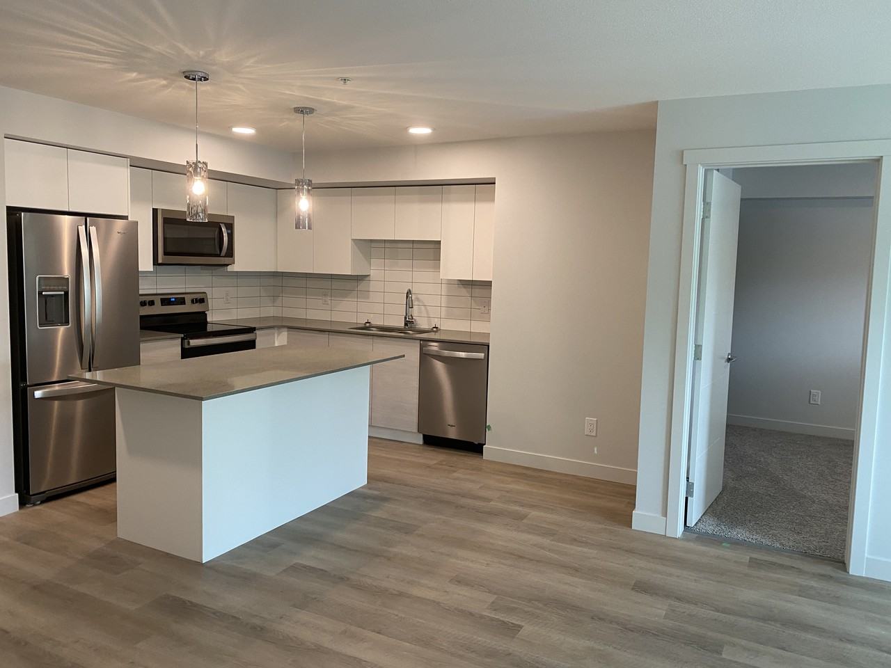 4810 Cedar Ridge Place #212 - Photo 2 of 14