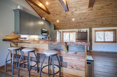 1021 Old Jonas Ridge Rd - Photo 2 of 26
