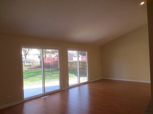 1229 Countryside Dr - Photo 3 of 28