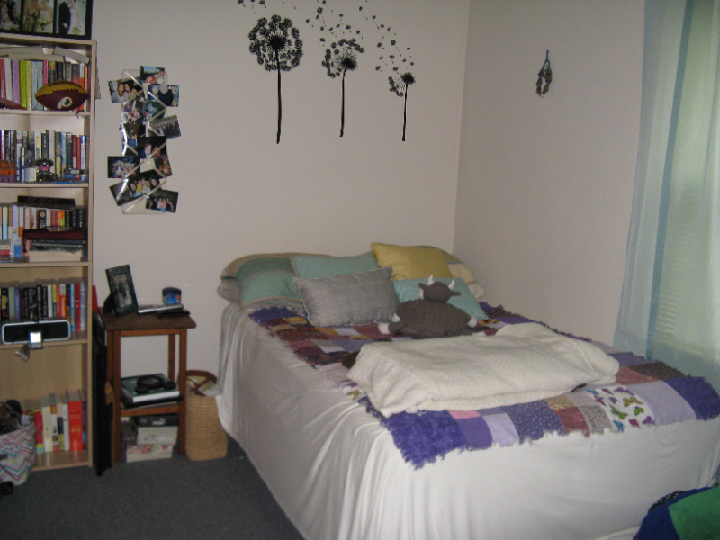 517 Montgomery St #8 - Photo 3 of 10