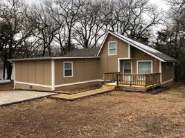 featured image of 105 Lazy Ike Ln #1