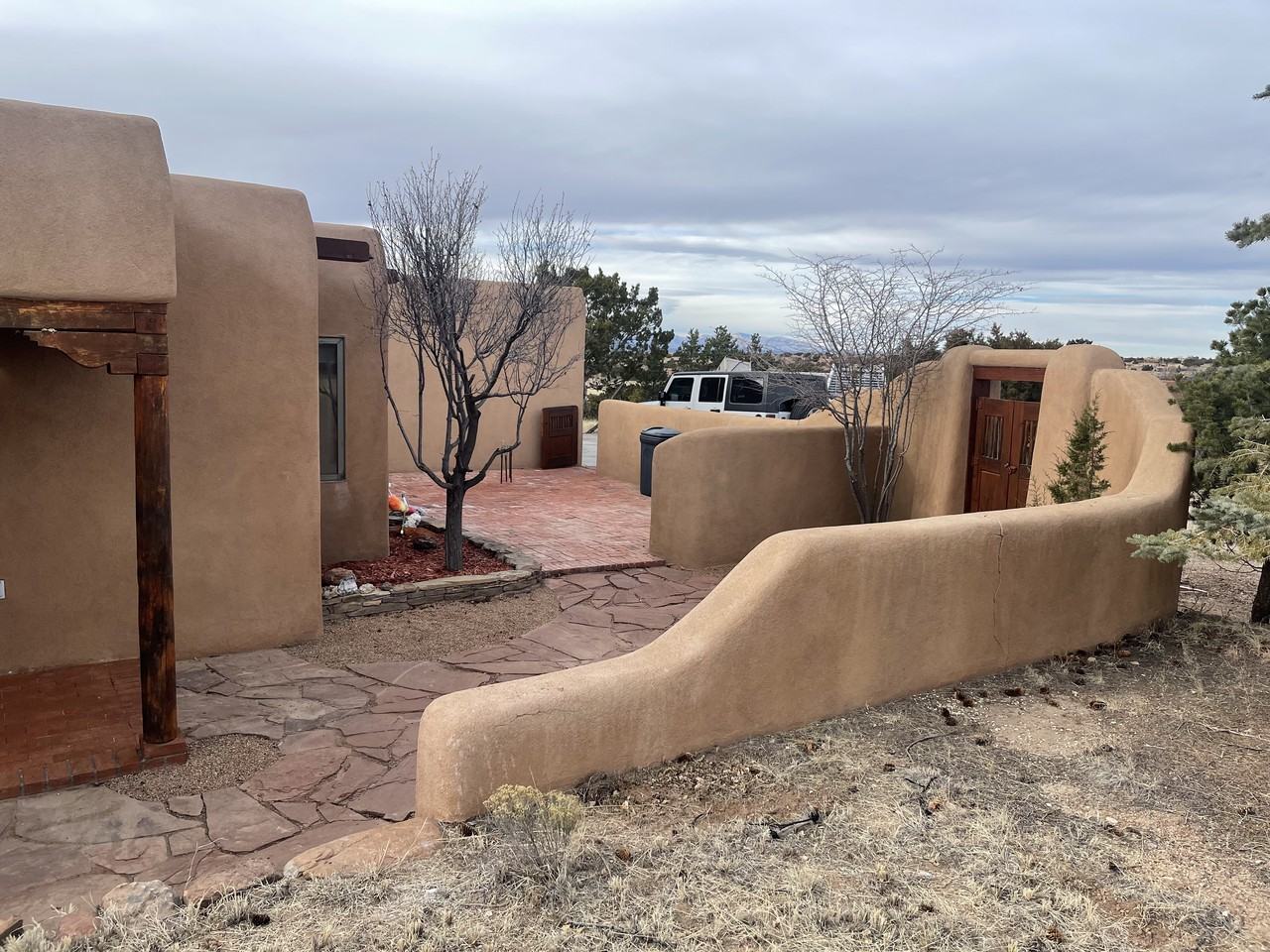 4 Ladera Rd - Photo 2 of 18