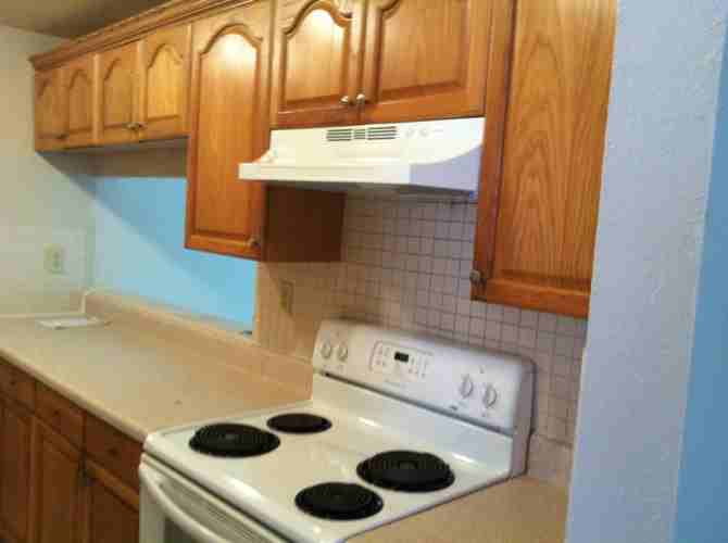 2000 N Congress Ave #211