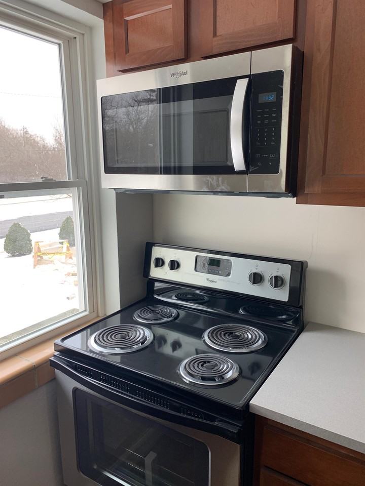 1945 Ottawa Dr #1 - Photo 2 of 16