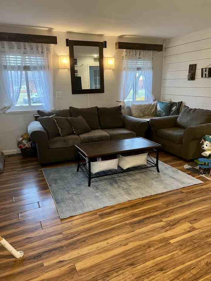 42057 Lincoln St - Photo 2 of 11