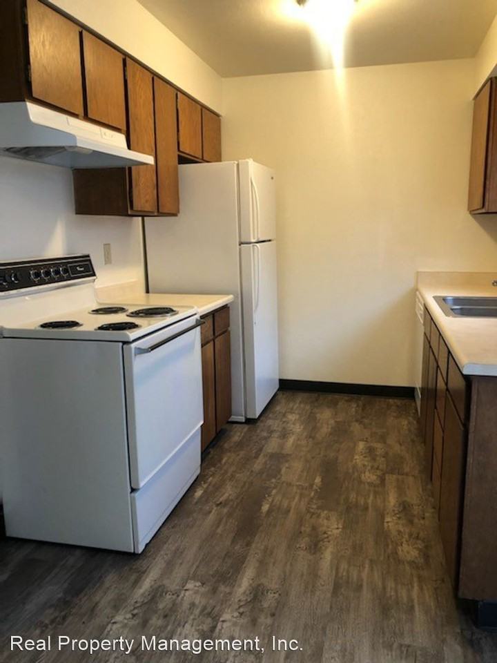 1740 & 1758 Bramble Place - Photo 3 of 7