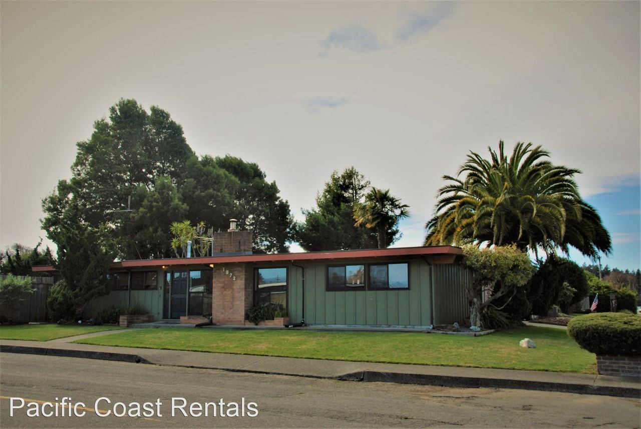 1972 Forest Lake Dr - Photo 2 of 46