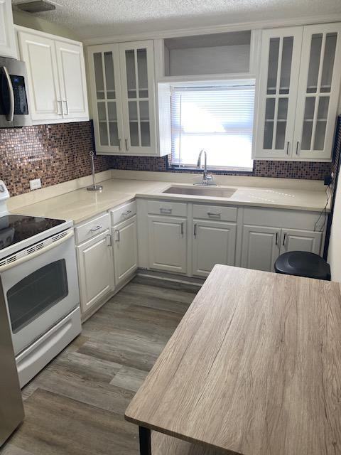 Leroy Street - Photo 3 of 6