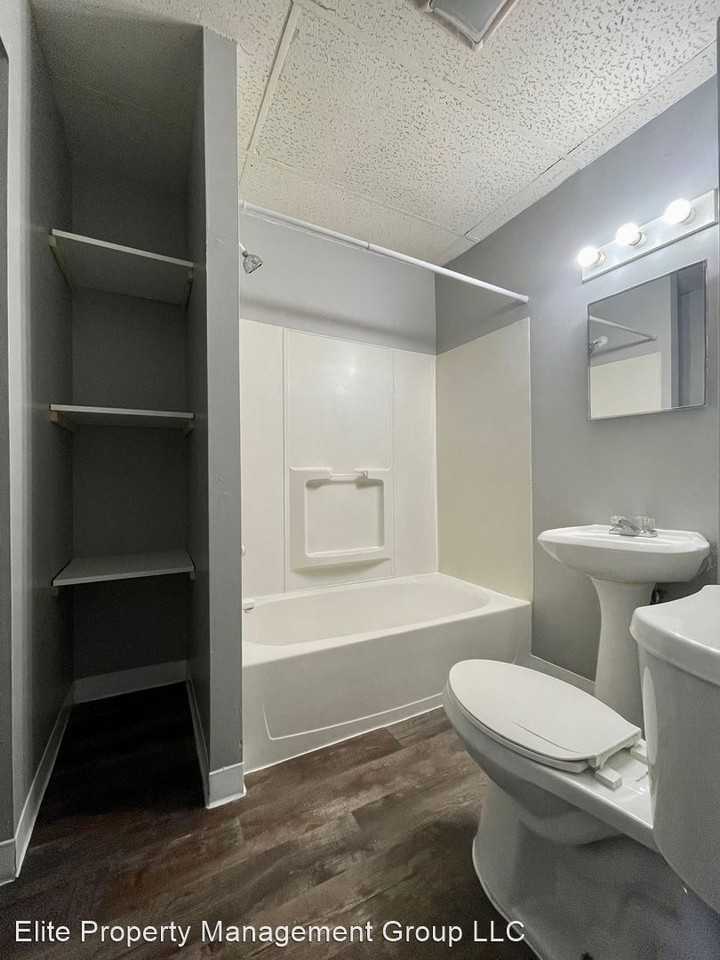 1010 33rd Ave N - Photo 3 of 10