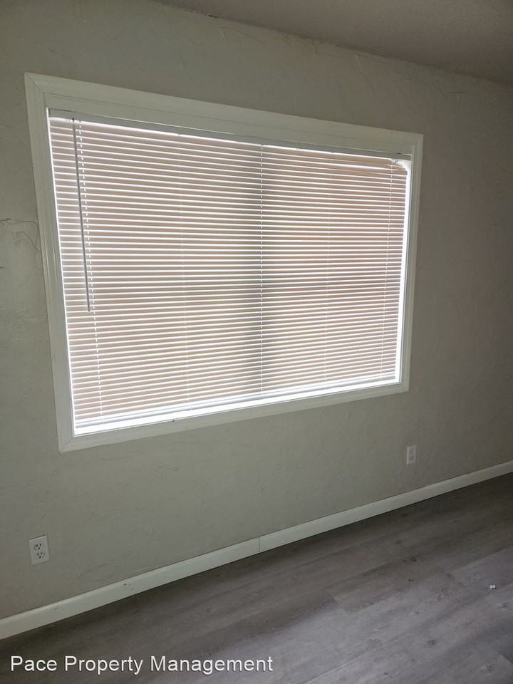 3004 Westhaven Drive - Photo 3 of 5