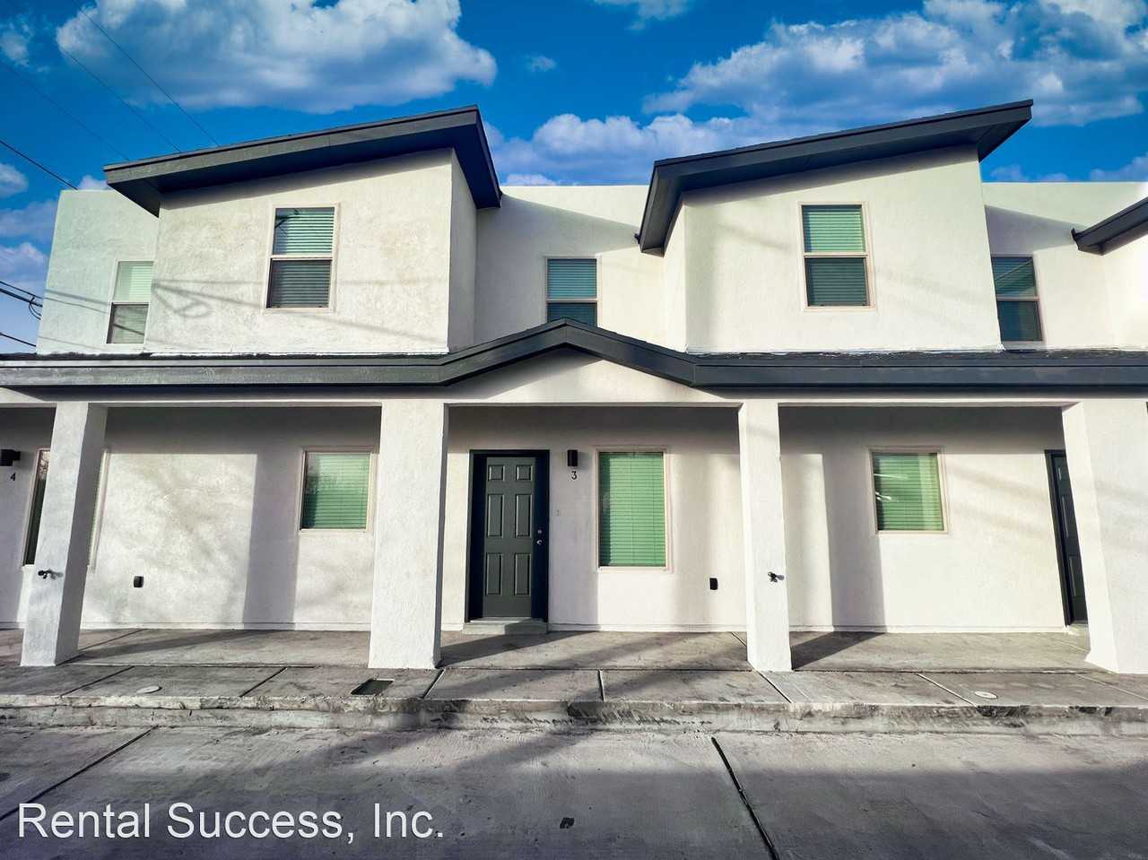 Gallagher Street Townhomes Apartments 447 447 Gallagher Street, El