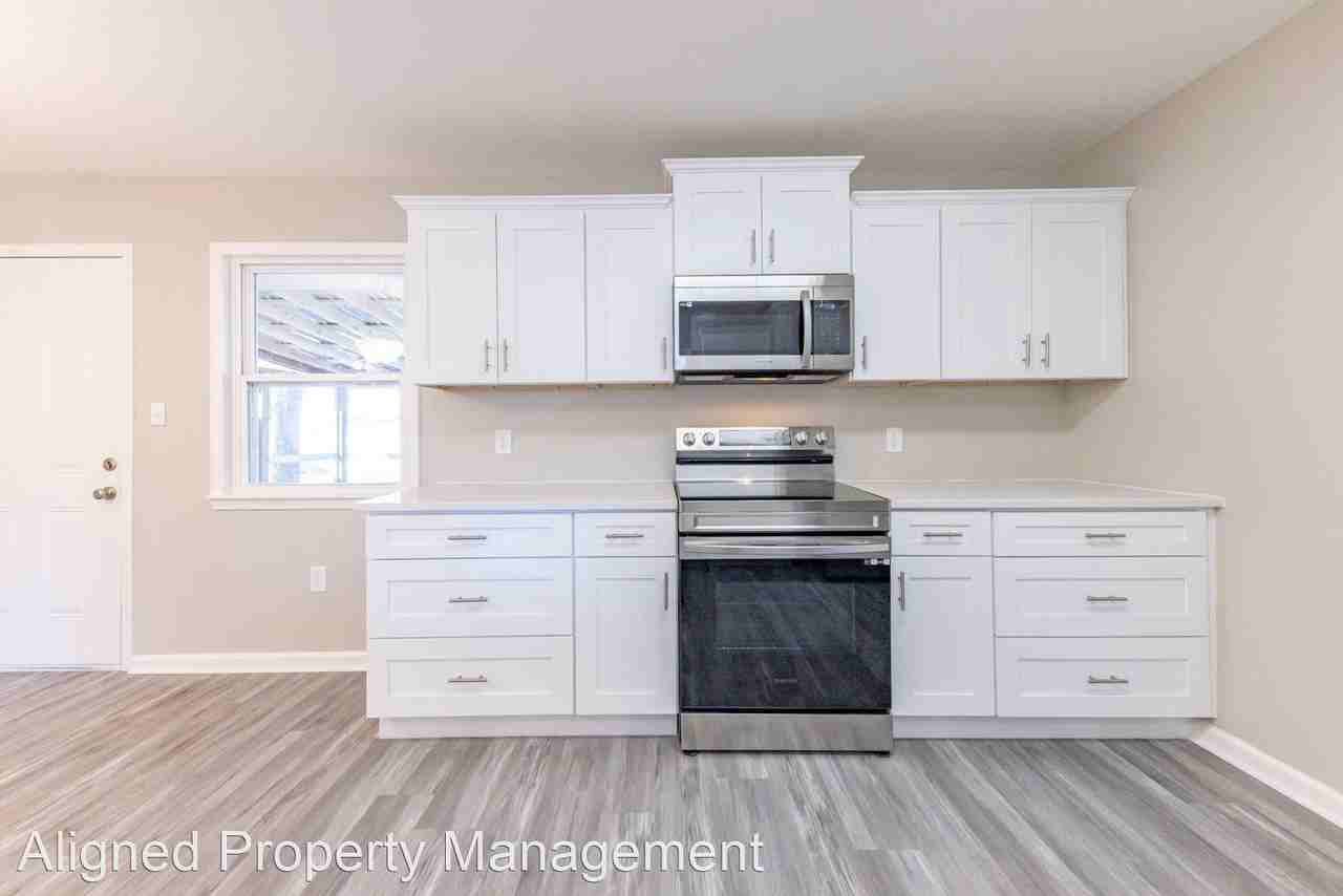 516 W 5th St - Photo 3 of 33