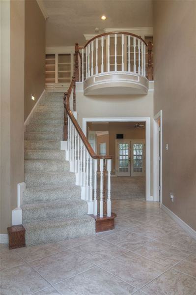 8414 Shadow Oaks - Photo 2 of 24