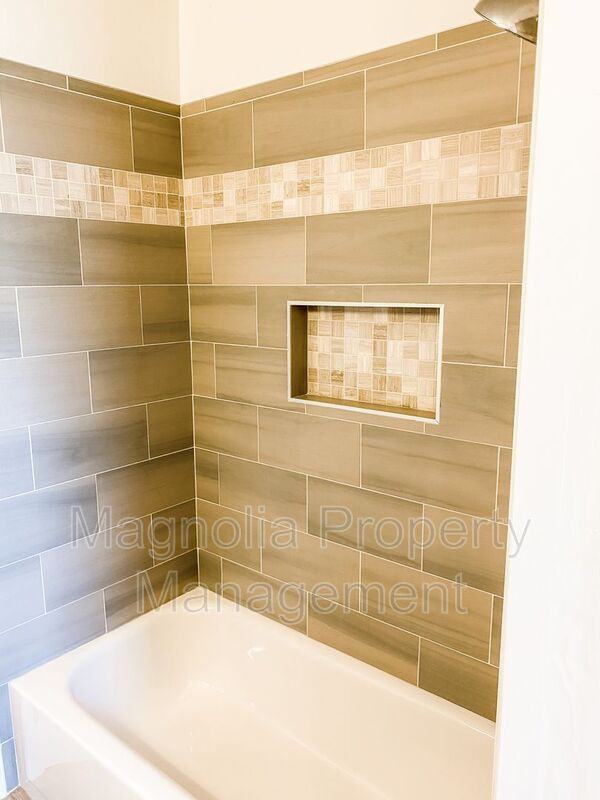 1724 Robidoux Cir - Photo 7 of 13