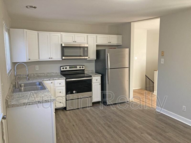 1051 Woodland Trails Dr - Photo 3 of 9