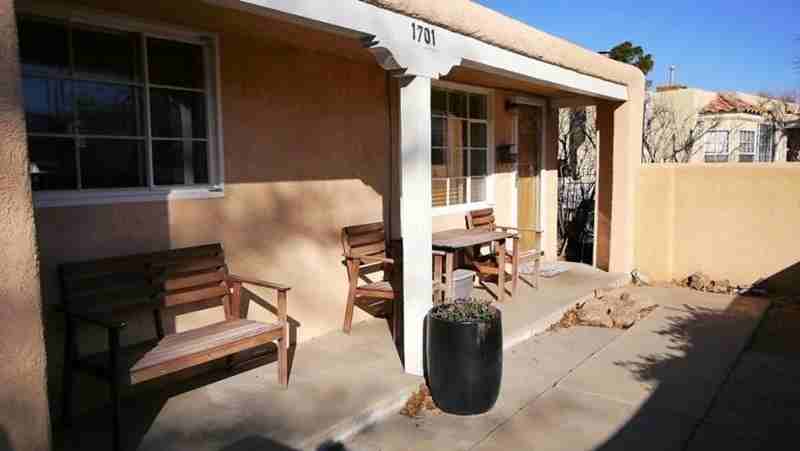 1701 Vermont St NE - Photo 2 of 21